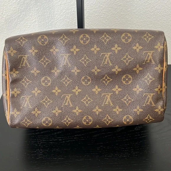 Louis Vuitton Speedy 30 Bag - Picture 11 of 11